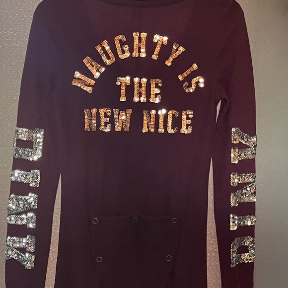 PINK Victoria’s Secret Christmas Naughty Is The New Nice Gold Sequin Pajama S - Picture 2 of 3